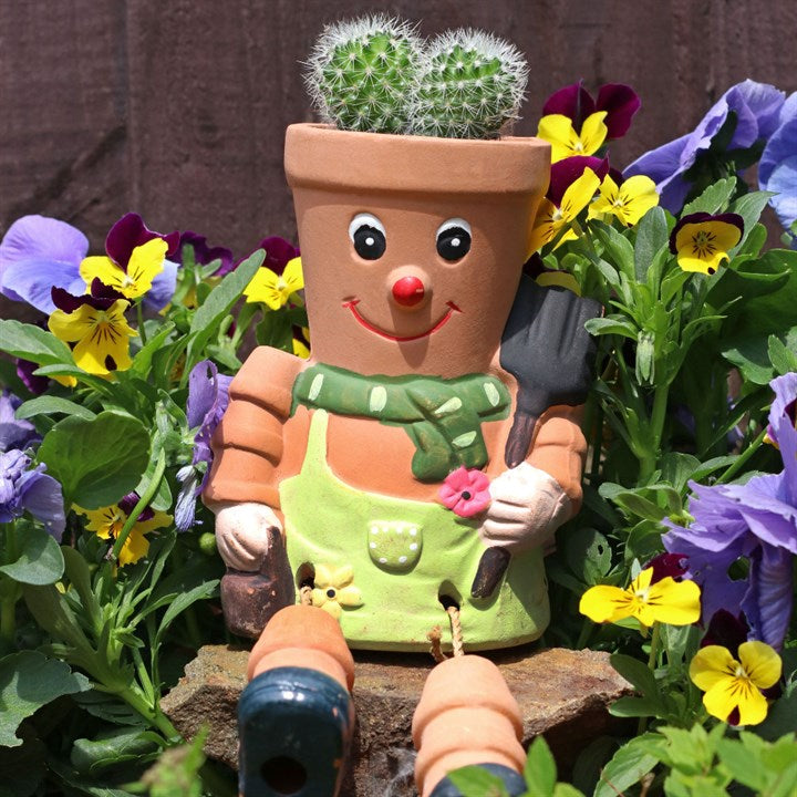 How to Choose the Right Planter for Your Home or Garden